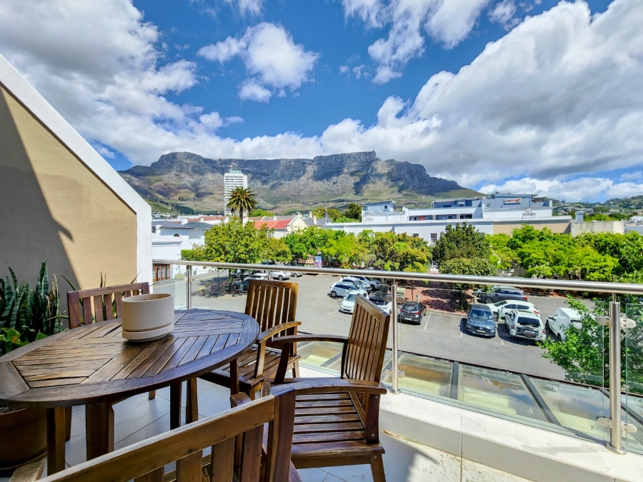 2 Bedroom Property for Sale in Gardens Western Cape